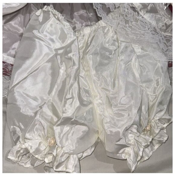 Vintage Baby Velvet & Lace Dress Set With Bloomers - Picture 3 of 12